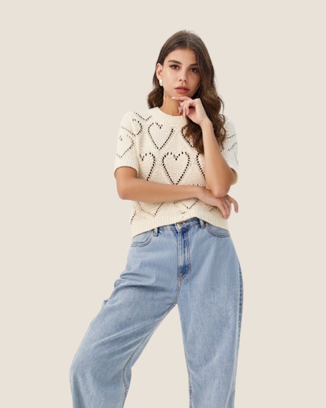 Blusa tejida de corazones beige