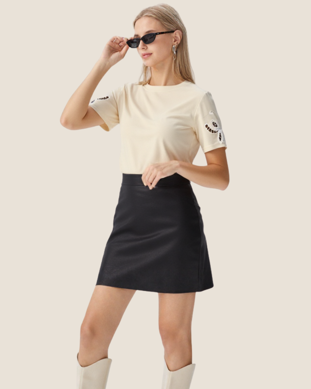 Blusa con encaje de mariposa